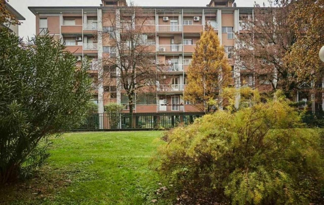 Pezzotti The Grace By Halldis Milan Exterior photo